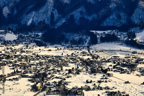 八方尾根スキー場と白馬村
