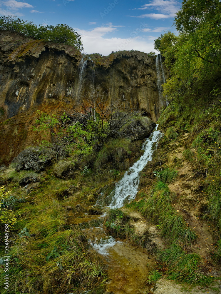 Obraz premium Russia. Kabardino-Balkaria. View of the unusual waterfall on the Gedmysh river, named 70 jets and the Royal Crown.