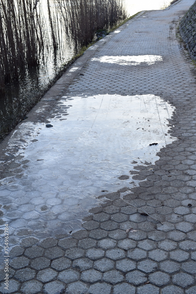 ice patches at the waterfront way