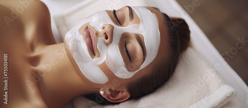 Relaxing Spa Treatment - Wo...