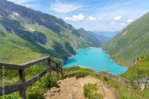 Cuadro en lienzo Wandern an den Hochgebirgsstauseen Kaprun im Nationalpark Hohe Tauern - zwei imp
