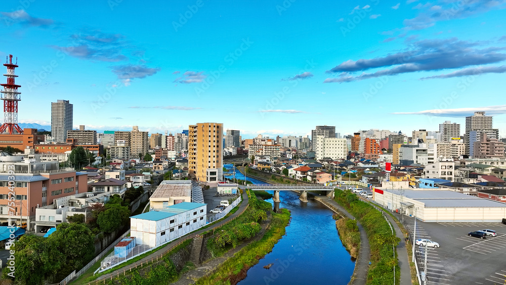都市のドローン空撮 都市のドローン空撮