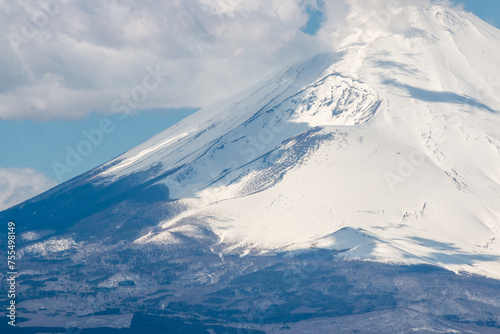 冬の富士山 © leap111