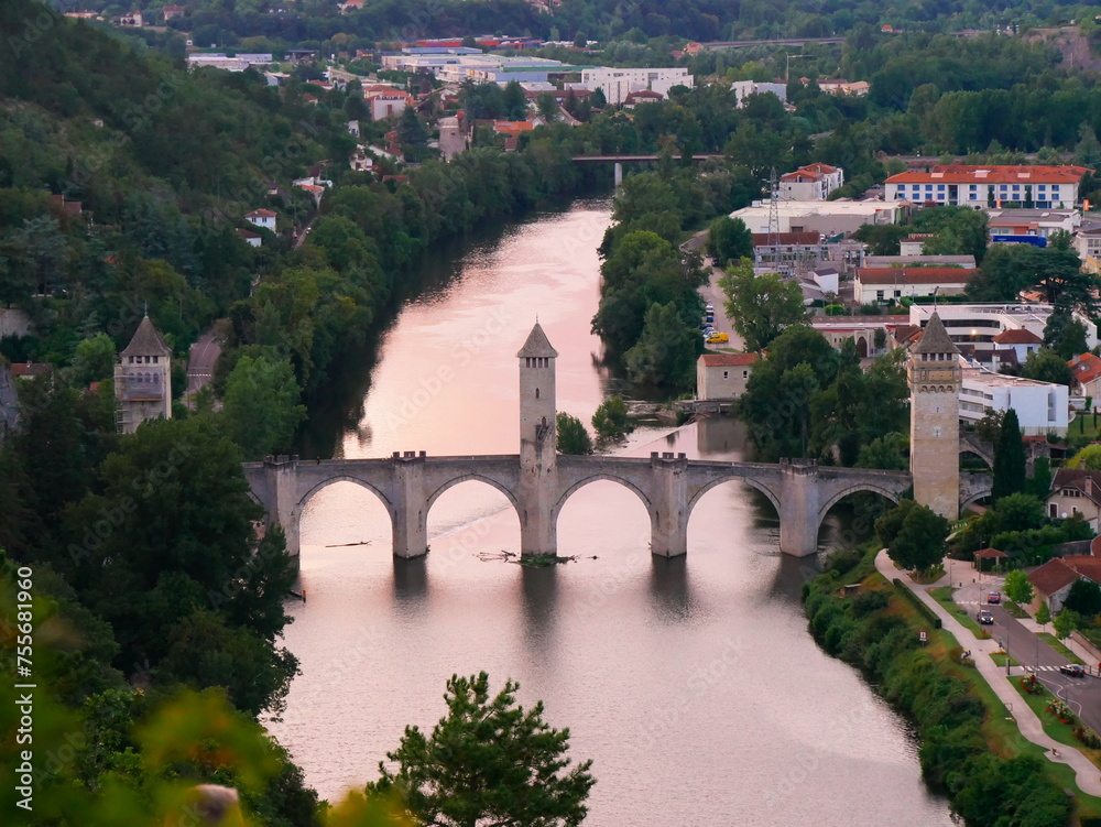 Valentre bridge with 3 towers in the evening light in Cahors, france