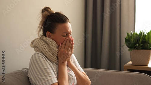 Canvastavla At home woman contends with stubborn cold virus her every cough reminder of her