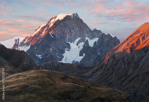 Mont Blanc Südostwand, Berrio Blanc, Kleiner San Bernardino Pass, Aostatal, Italien