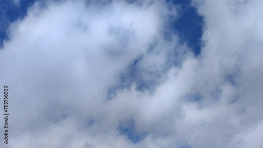 Cumulus clouds with enough light have covered the entire sky Cumulus clouds with enough light have covered the entire sky