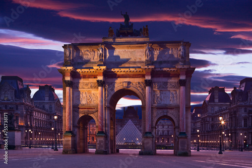 Frankreich, Paris, Ile de France, 1. Arrondissement, Louvre, Arc de Triomphe du Carrousel, Triumpfbogen