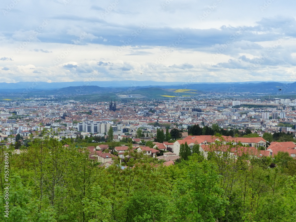 Vue sur la ville de Clermont-Ferrand