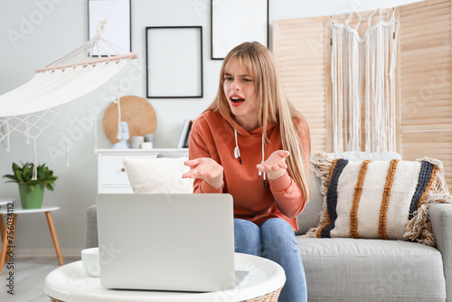 Displeased teenage girl wit...