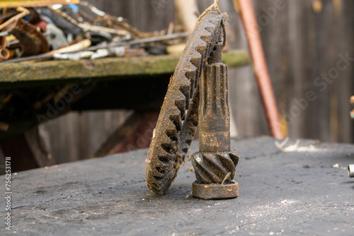 Fotografija Rusted drive and idler gears from an SUV rear axle, focus on idler gears