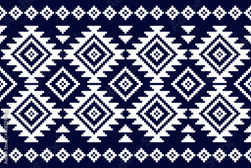 Carpet ethnic tribal pattern art. Ethnic geometric seamless pattern. American, Mexican style. Design for background, wallpaper, illustration, fabric, clothing, carpet, textile, batik, embroidery.
