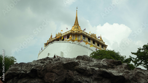 Phu Khao Thong Temple
