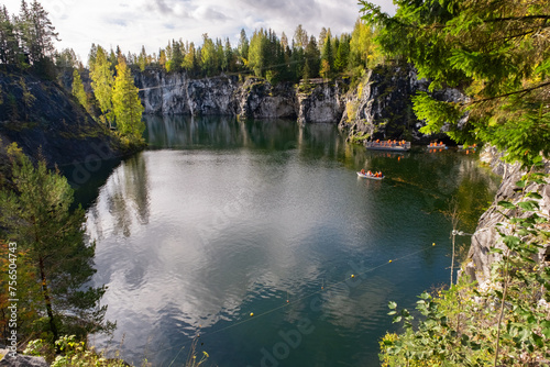 Fototapeta Naklejka Na Ścianę i Meble -  A quarry with water in Ruskeala Park in Karelia. Beautiful landscape