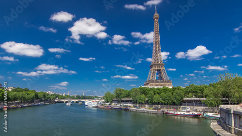 The Eiffel tower timelapse hyperlapse from bridge over the river Seine in Paris © neiezhmakov
