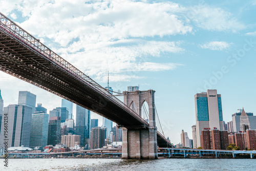 Bridge on the Hudson River  New York  Manhattan