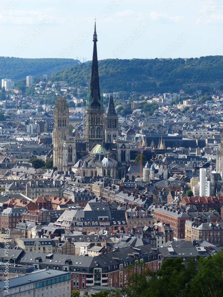 Vue de Rouen et sa cathédrale