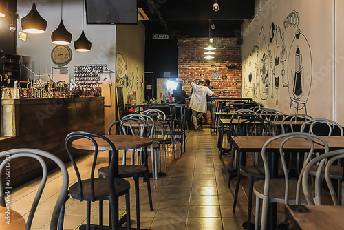 Tableau sur toile modern Shah Alam's restaurant with open kitchen and beautiful doodle decoration