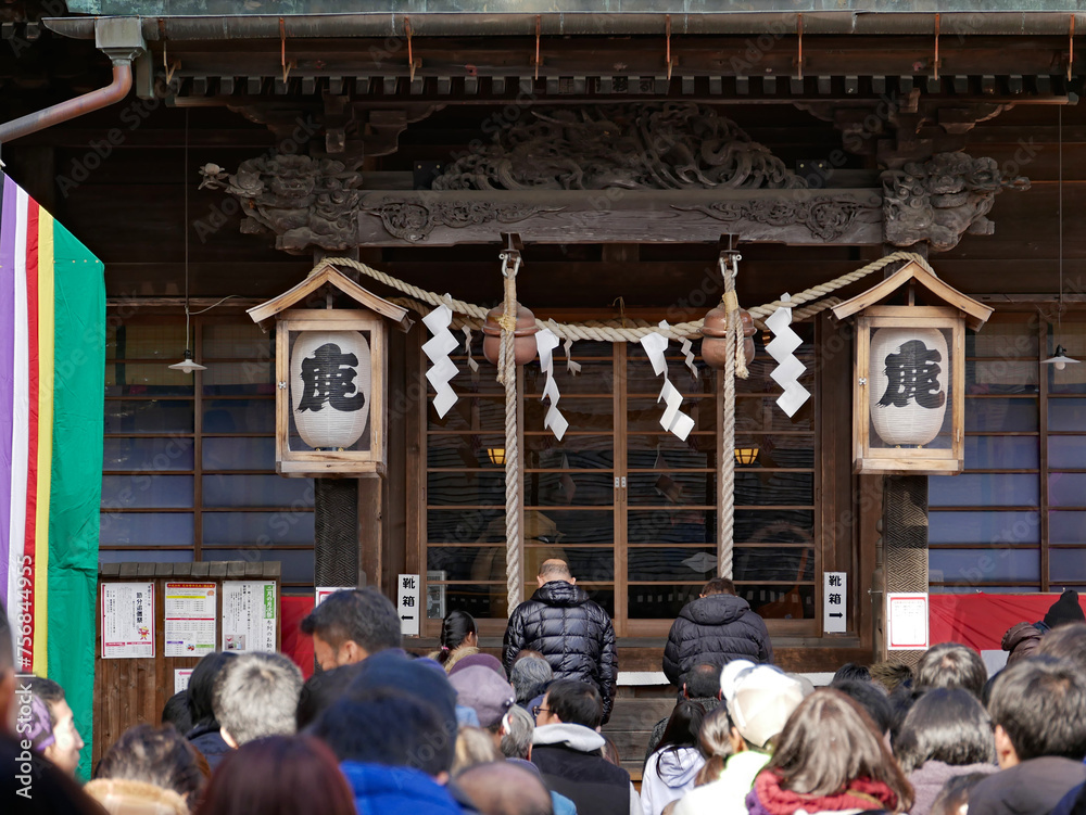 初詣で賑わう福島県白河市の鹿島神社