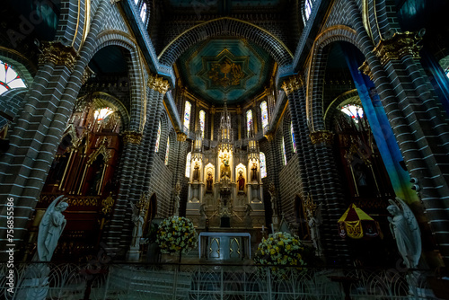 Εκτύπωση καμβά Altar of the Basilica of the Immaculate Conception in Jardin, Colombia