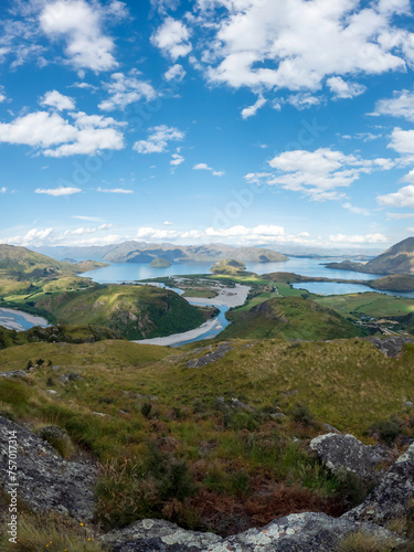 Lake Wanaka Lookout : Panoramic view on Lake Wanaka and mountains including Mount Aspiring, Wanaka, New Zealand