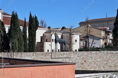 Obraz na płótnie Benevento - Scorcio del cavallo dalla terrazza superiore dell'Hortus Conclusus w salonie