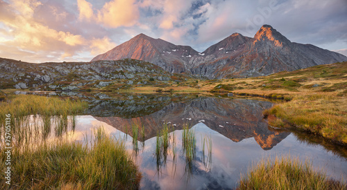 Lac Canard, La Pyramide, Taillefer, Isère, Frankreich photo