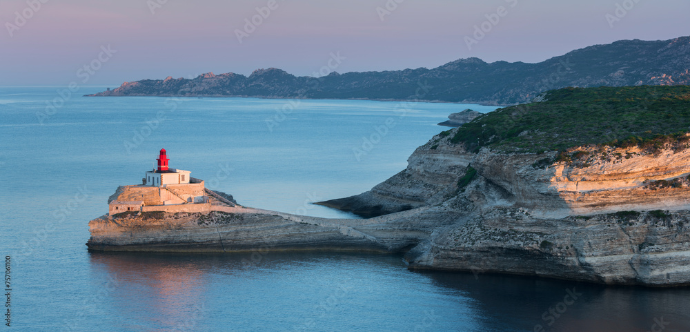 Phare de la Madonetta, Bonifacio, Département Corse du Sud, Korsika, Frankreich - obrazy, fototapety, plakaty 