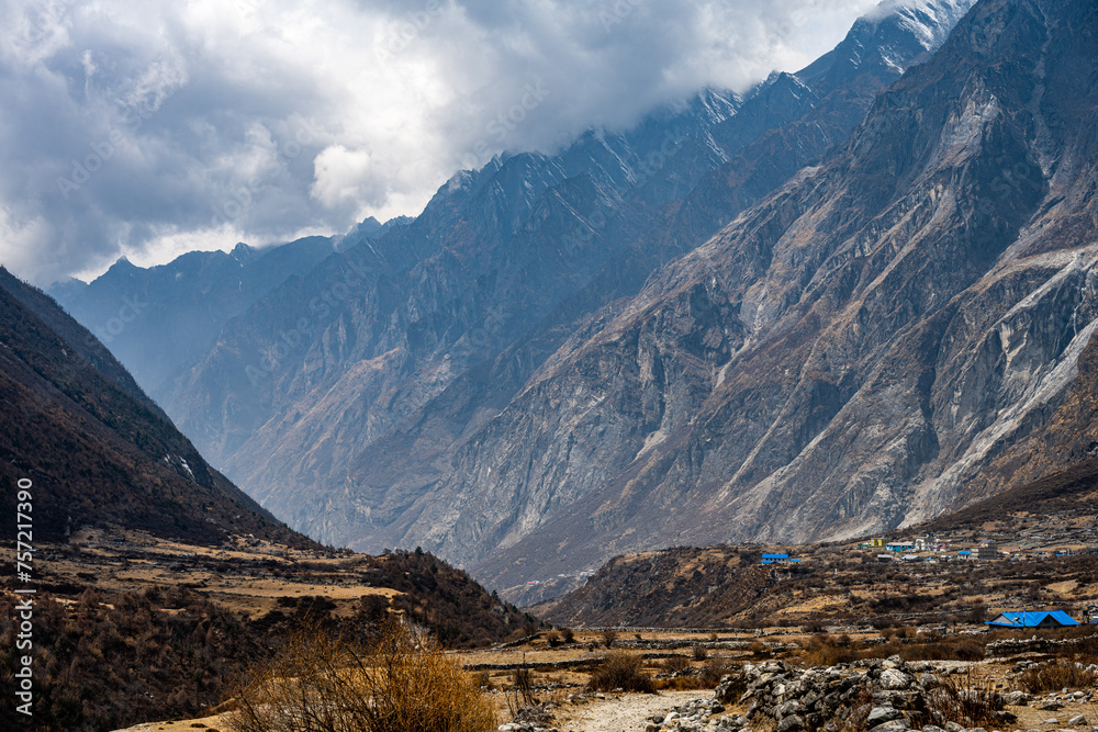 Fototapeta premium Trekker's Path Through the Langtang Valley En Route to Kyanjin Gompa, Nepal