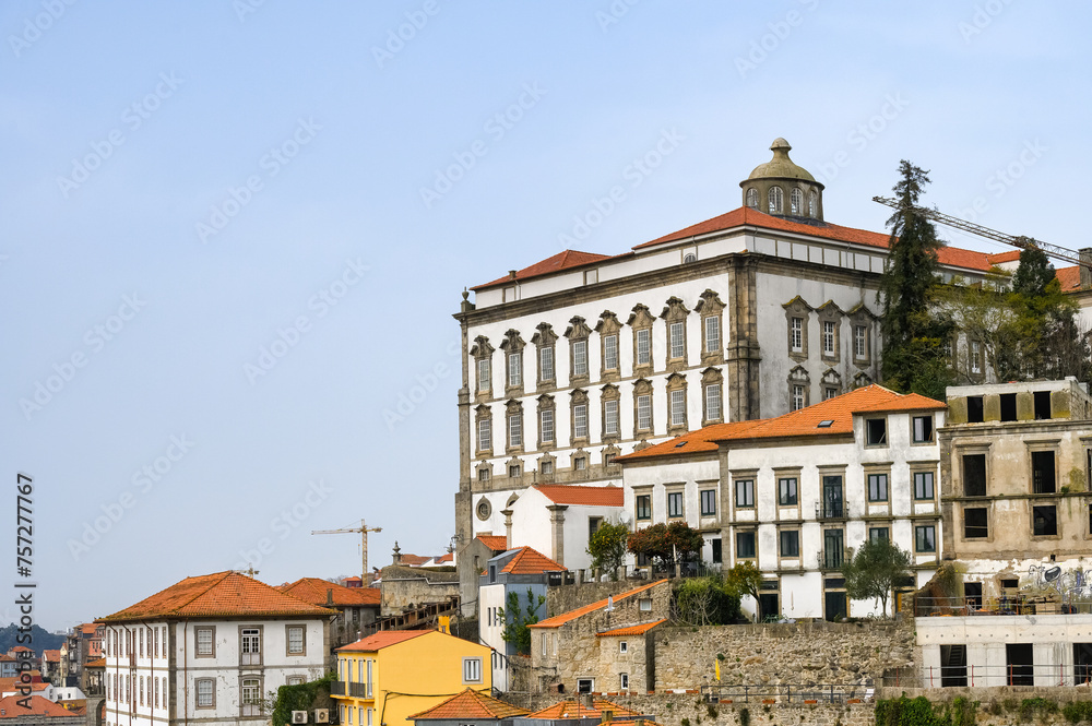 Obraz premium Ancient architecture in waterfront district, Porto, Portugal