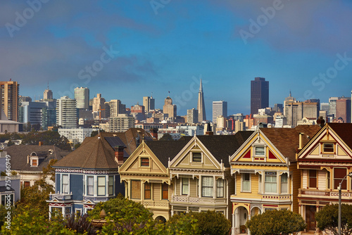 San Francisco Sunset: Painted Ladies in 4K Ultra HD