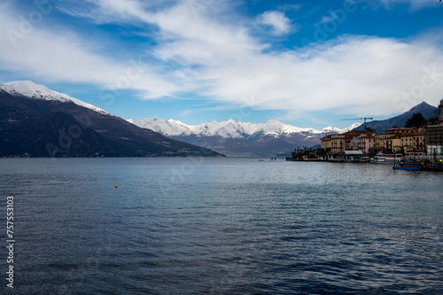 Fototapeta Naklejka Na Ścianę i Meble -  Tourist destination small medieval village of Bellagio with hilly narrow streets and luxurious villas, holiday destination on Lake Como, Italy