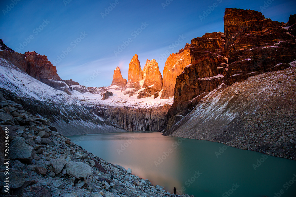 Torres del Paine - obrazy, fototapety, plakaty 