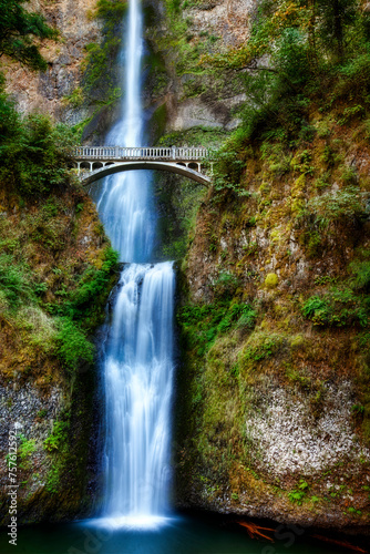 Multnomah Falls in Oregon photo