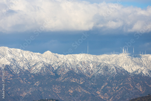 Snow Covered Mountains in Los Angeles California (ID: 757682340)
