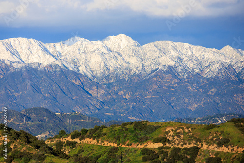 Snow Covered Mountains in Los Angeles California (ID: 757682349)