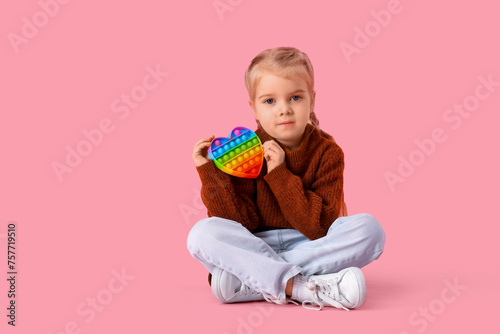 Little girl with autistic d...