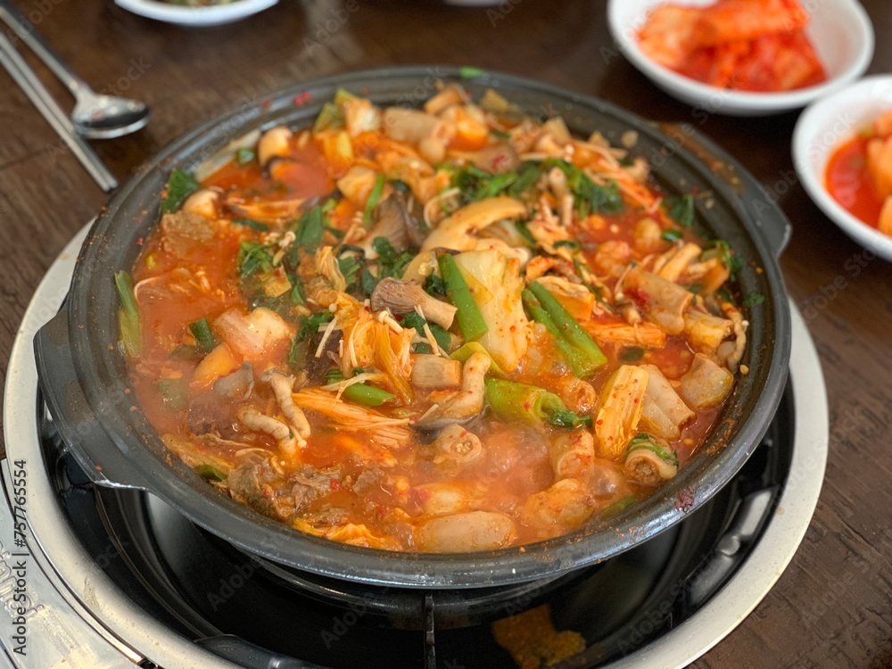 곱창 내장 찌개 스프 한국 전통 요리