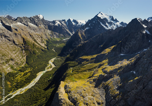 Tutoko River, Tal, Fiordland Nationalpark, Southern Alps, Southland, Südinsel, Neuseeland photo