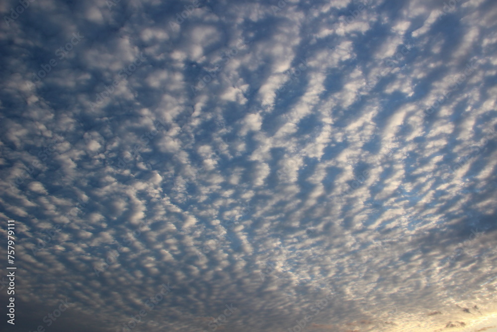 Fototapeta premium 周南コンビナートの光! えんとつ町 山口観光 #SDGs 自然の輝き 地球環境と工場汚染