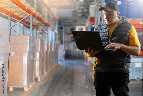 Focused Warehouse Manager U...