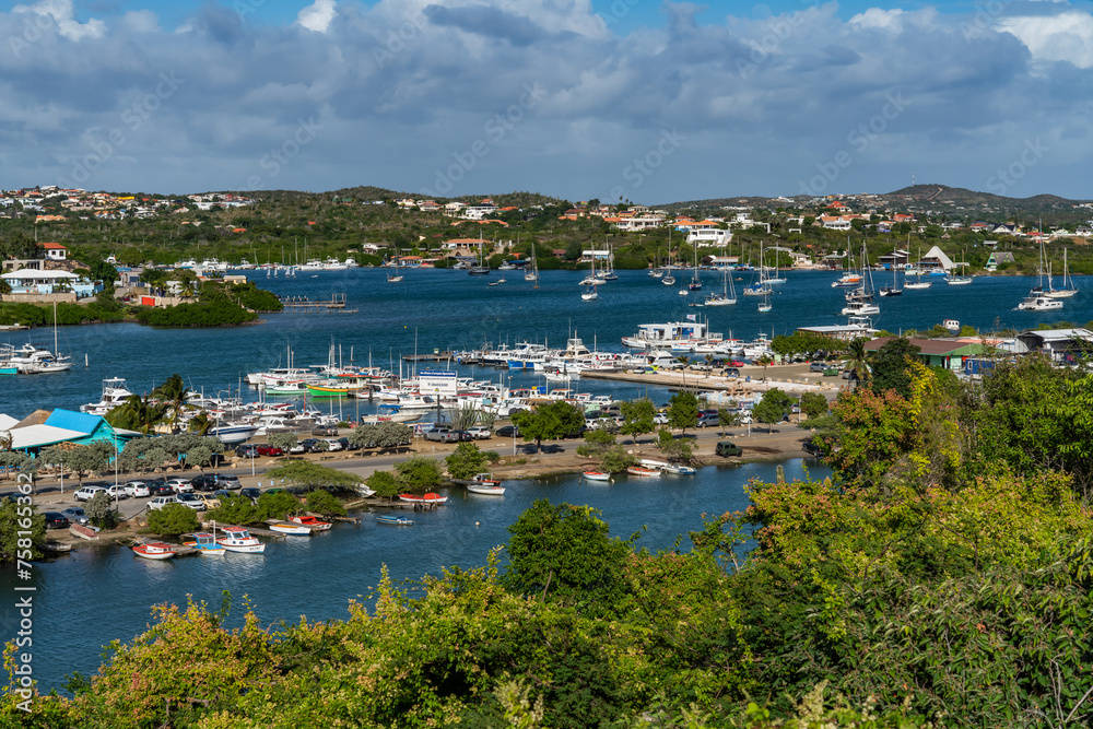 Views around Curacao and the Capital Willemtad