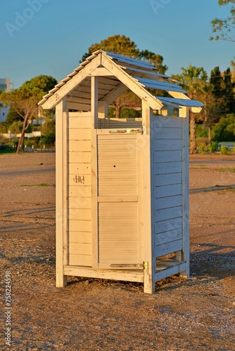 Beach hut