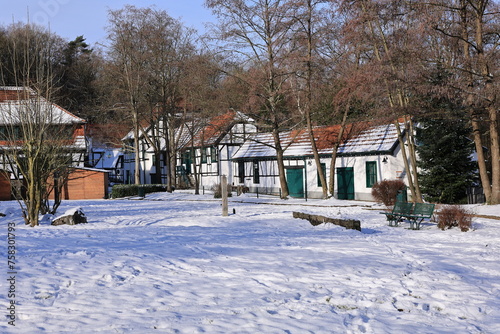 Historisches Fachwerkhaus im Winter in Iserlohn im Sauerland 