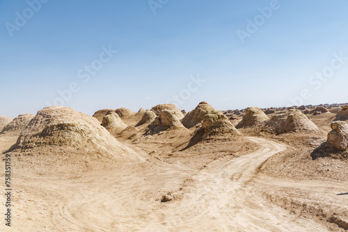 Qinghai Haixi Dachaidan original wind erosion landform