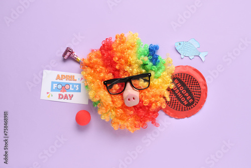 Clown wig with funny glasse...