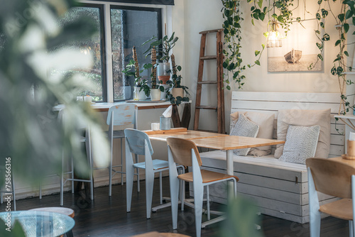 Fototapeta Naklejka Na Ścianę i Meble -  cafe table and chairs
