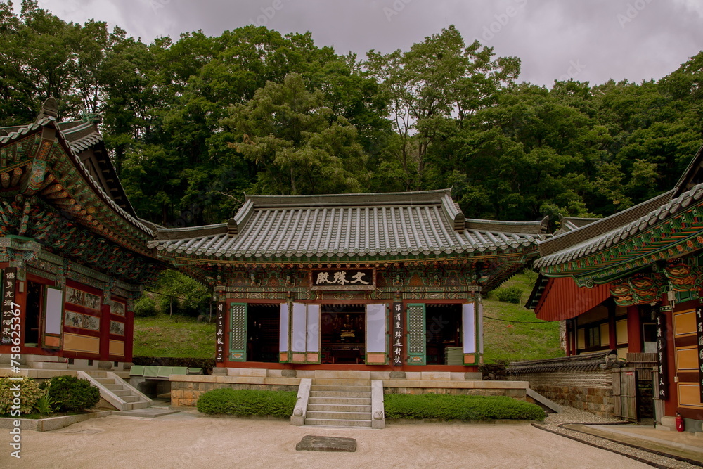 pavilion in the park