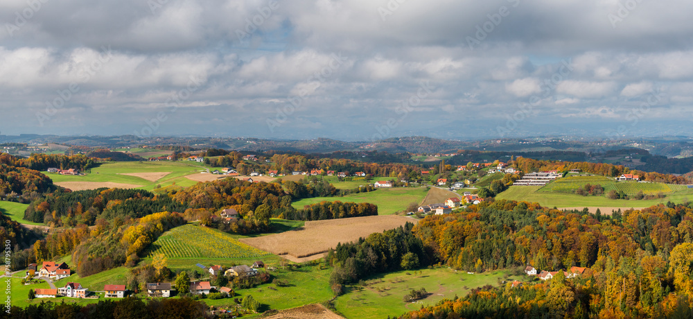 Fototapeta premium Blick von der Riegersburg, Steiermark, Österreich