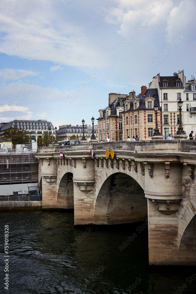 Paris, Pont Neuf